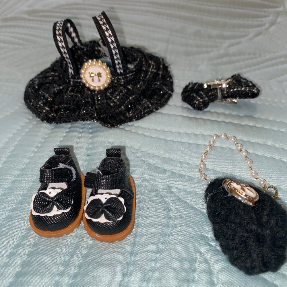The Monsters Labubu Girly Girl 4 PC Black Plaid Outfit NEW 😍